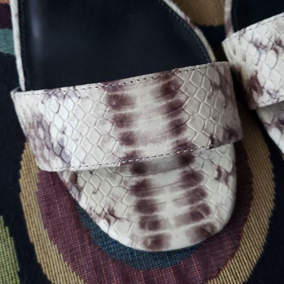 🐍🐍🐍MICHAEL KORS peep-toe wedge-platform heels🐍🐍🐍 - Picture 8 of 8